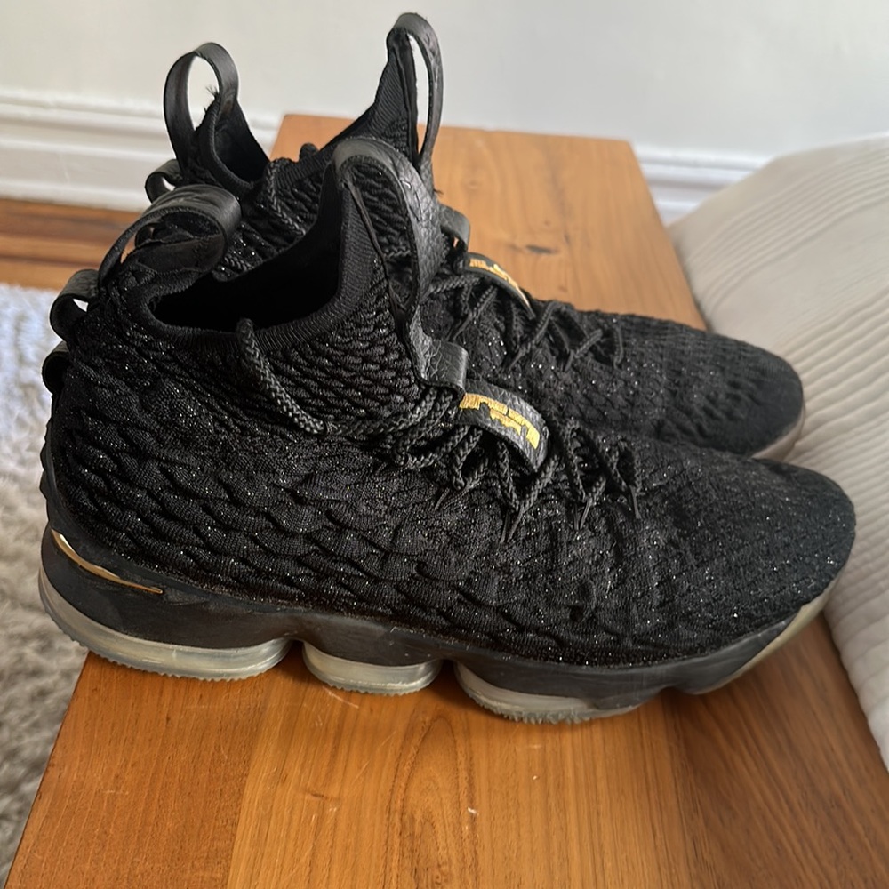 Lebron James Basketball Shoes - Size 11 - Great Condition